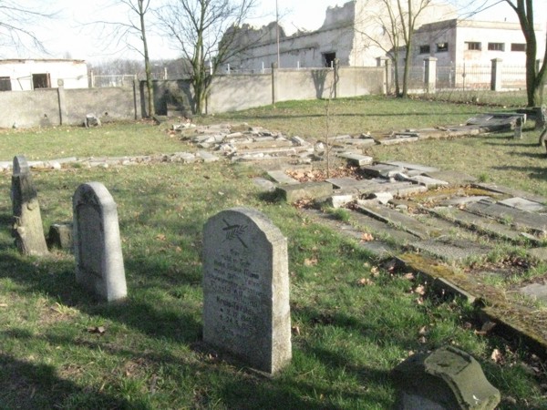 Cmentarz starofarny - poewangelicki